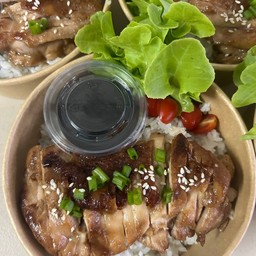 ข้าวหน้าไก่ย่างเทริยากิ