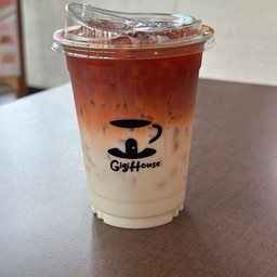 ชาไทยมะพร้าวลาเต้