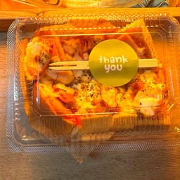 ปังพิซซ่าแฮมไส้กรอกชีส