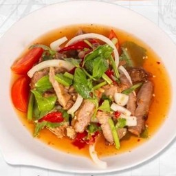ยำเนื้อย่าง