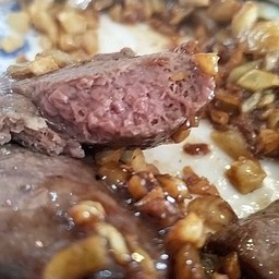 ข้าวตับกระเทียม