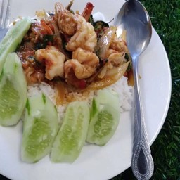 กระเพรากุ้ง