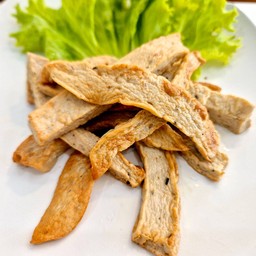 หมูยอทอดเครื่องเคียง