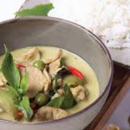 Chicken Green Curry With Boiled Egg