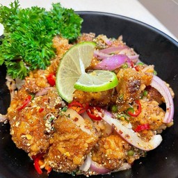 ข้าวไก่คาราเกะยำแซ่บ