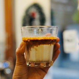 Dirty Coffee (กาแฟ เดอร์ตี้)