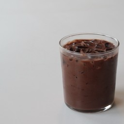 ช้อคโกแลตเย็น