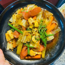 ยำหม่าล่าไส้กรอก