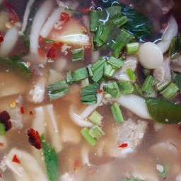 แกงอ่อมผักรวมหมู/กะดูกอ่อน