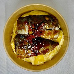 ข้าวไข่ข้นปลาซาบะย่างซอสเทอริยากิ