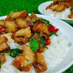 ชายสี่ บะหมี่เกี๊ยว ร้านแพรไหม2