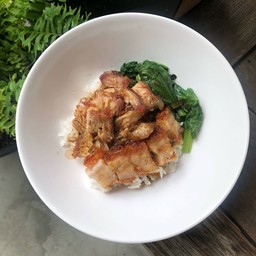 ข้าวหมูอบ+หมูกรอบ