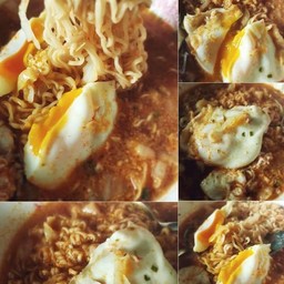 ไวไวรสดั้งเดิม ต้ม + ไข่ต้ม ใส่หมูสับ เด็กๆ ชอบ