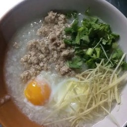 โจ๊กหมูสับ