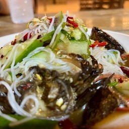 ตำซั่วแตง