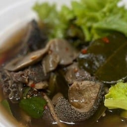 ต้มแซ่บเครื่องในเนื้อสระบัว