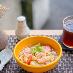 ซุปมักกะโรนีกุ้ง