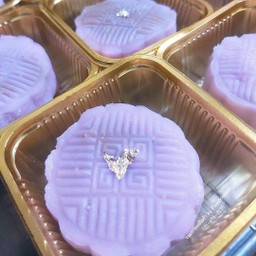 Snow skin mooncakeขนมบัวหิมะ1ชิ้น