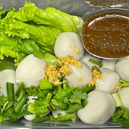 ลูกชิ้นปลาลวกจิ้ม