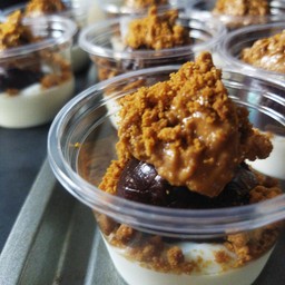 Cookie dough Choc.Biscoff