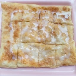 โรตีใส่ไข่นม+น้ำตาล(ม้วนกระดาษ)