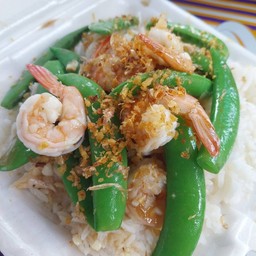 ข้าวผัดถั่วลันเตา