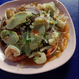 ยำเส้นแก้ว