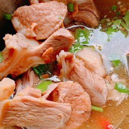 ต้มแซ่บหมูตุ๋น