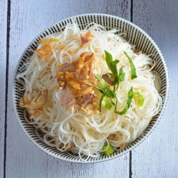 เส้นหมี่ขาวลวก