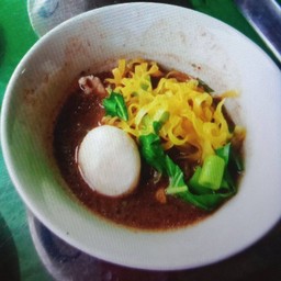 ก๋วยเตี๋ยวเรือเนื้อ