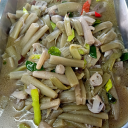 ผัดสายบัวเจ