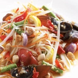 ส้มตำไข่เยี่ยวม้า (ไข่เยี่ยวม้า 2 ฟอง )