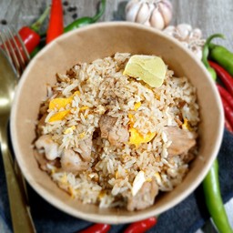 ข้าวผัดไก่