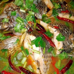 ต้มยำ ปลานิลสด รสแซ็บ พริกแห้งคั่ว หอมๆ