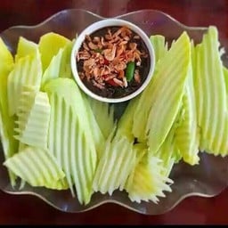 คุณหลิวมะม่วงน้ำปลาหวานบางแสน บางแสนสาย4เหนือ