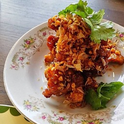 ไก่ทอดกระเทียม