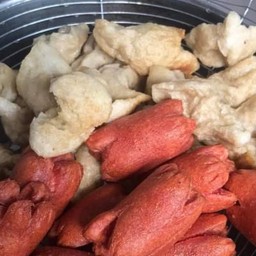 อาหารตามสั่งของทอดเจ๊จุ๋ม@ริมทางรถไฟ