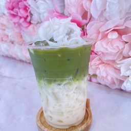 มัทฉะมะพร้าวนมสด