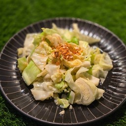 กะหล่ำผัดน้ำปลา