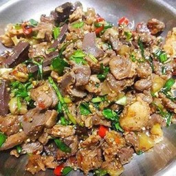 แกงคั่วเนื้อแบบแห้งๆ+ตำปลาร้า+