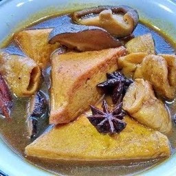 พะโล้เจ