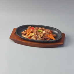 เนื้อสันในผัดซอส XO