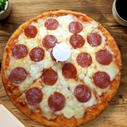 Pepperroni pizza