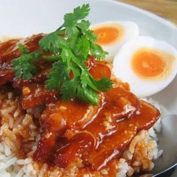 ข้าวหมูแดง ข้าวหมูแดง+ซุปเกี๊ยว