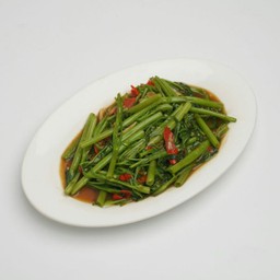ผัดผักบุ้งไฟแดง