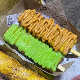 ปังปิ้งเสียบไม้+สังขยา+ชาไทย