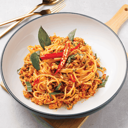 สปาเก็ตตี้ซอสครีมต้มยำแห้งไก่