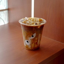 Iced Caramel Macchiato