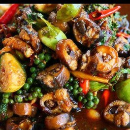 ผัดเผ็ดปลาไหล