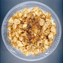 ข้าวกระเทียมบึ้ม